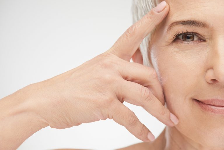 How to reverse sun damage on the face